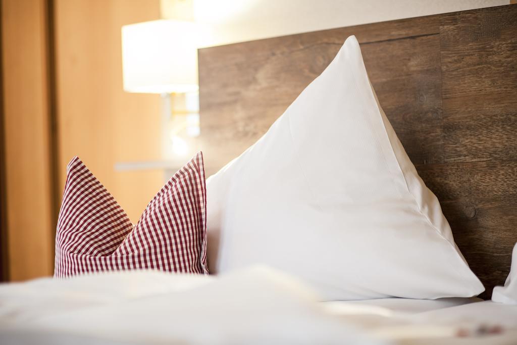 Hotel Angelika Neustift im Stubaital Room photo